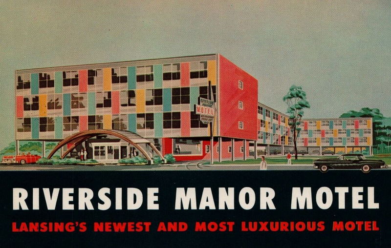 Riverside Motor Inn (Deluxe Inn, Riverside Manor) - Vintage Postcard - Nice (newer photo)